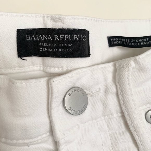 High-rise 3” denim shorts - Picture 2 of 7